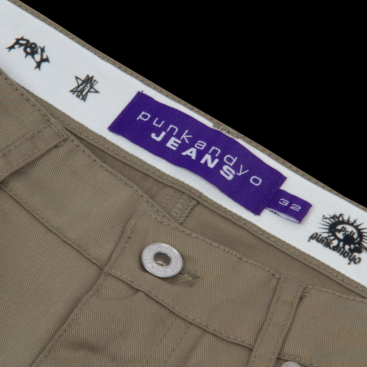 KHAKI CHINO SHORTS – PUNKANDYO